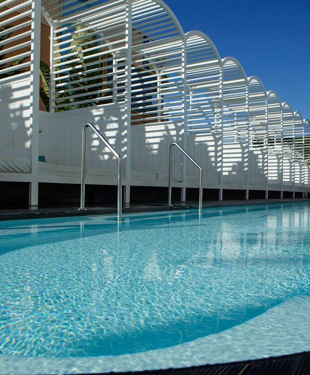 Piscina Hotel Gold By Marina