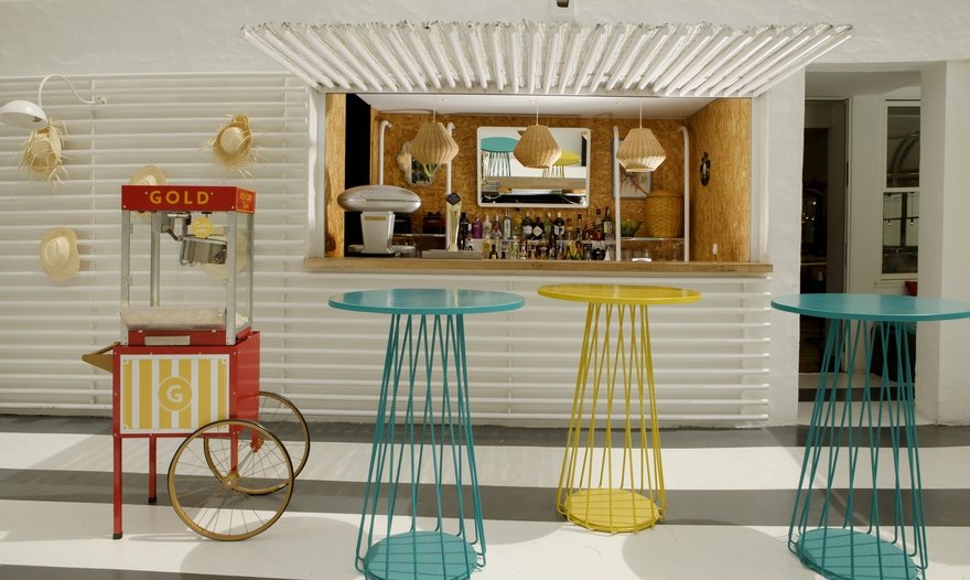Del mediodía a la tarde pool bar & restaurante Hotel Gold By Marina Playa del Inglés Del mediodía a la tarde pool bar & restaurante Hotel Gold By Marina Playa del Inglés